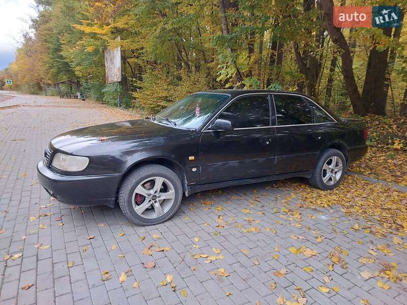 Седан Audi A6 1995 в Кременце
