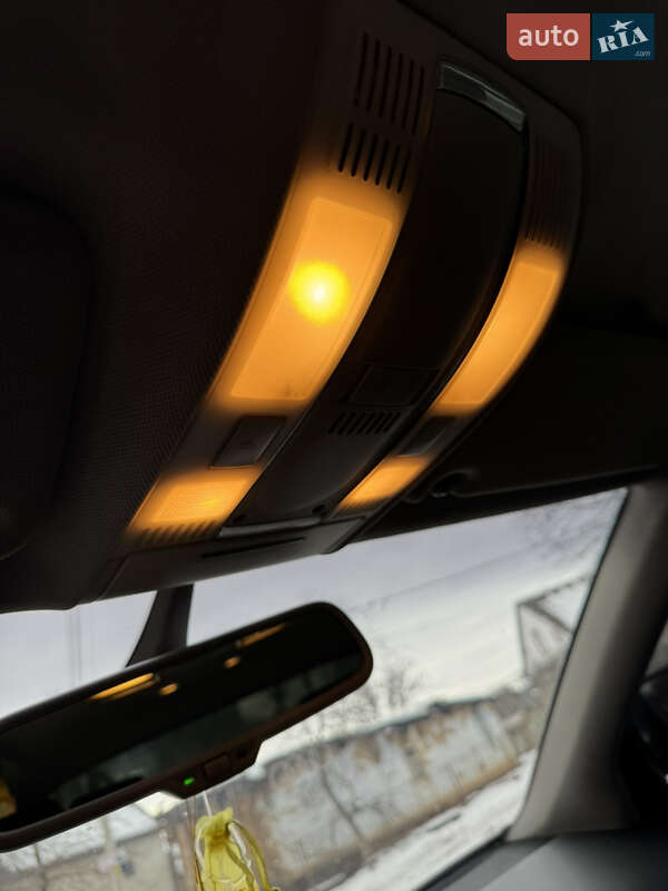 Седан Audi A6 2004 в Иршаве