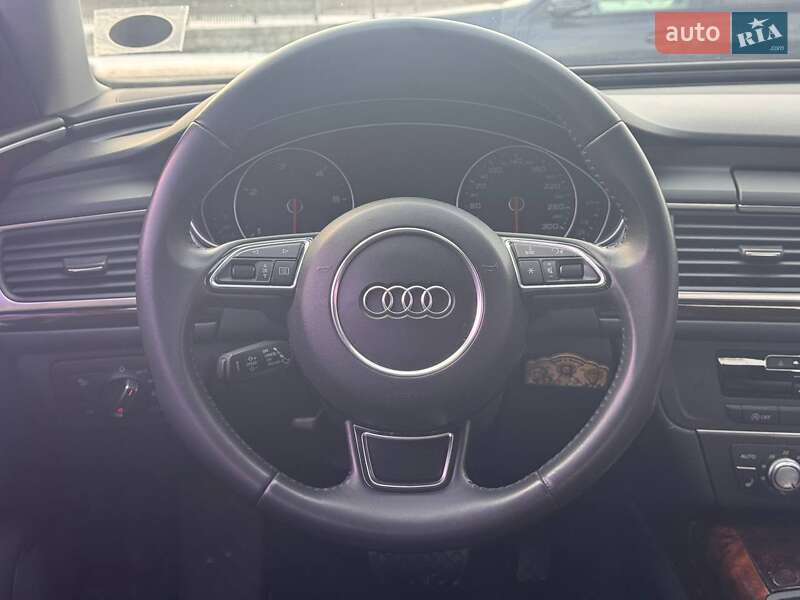 Седан Audi A6 2014 в Киеве