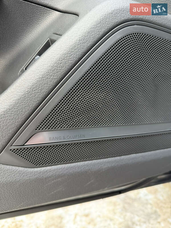 Седан Audi A6 2021 в Киеве