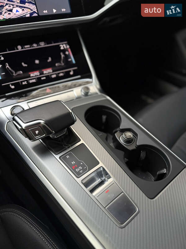Седан Audi A6 2021 в Киеве