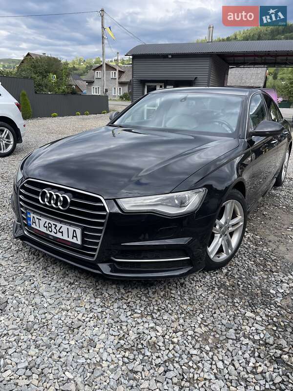 Седан Audi A6 2015 в Рахові