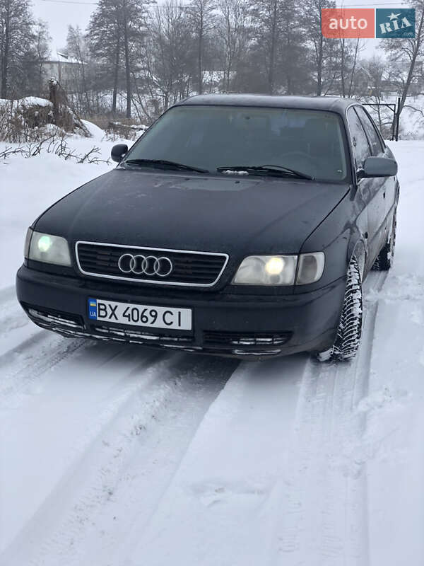 Седан Audi A6 1995 в Шепетівці