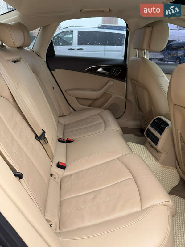 Седан Audi A6 2012 в Черновцах