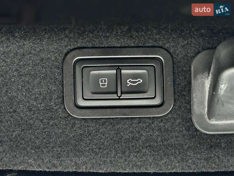 Седан Audi A6 2015 в Львові