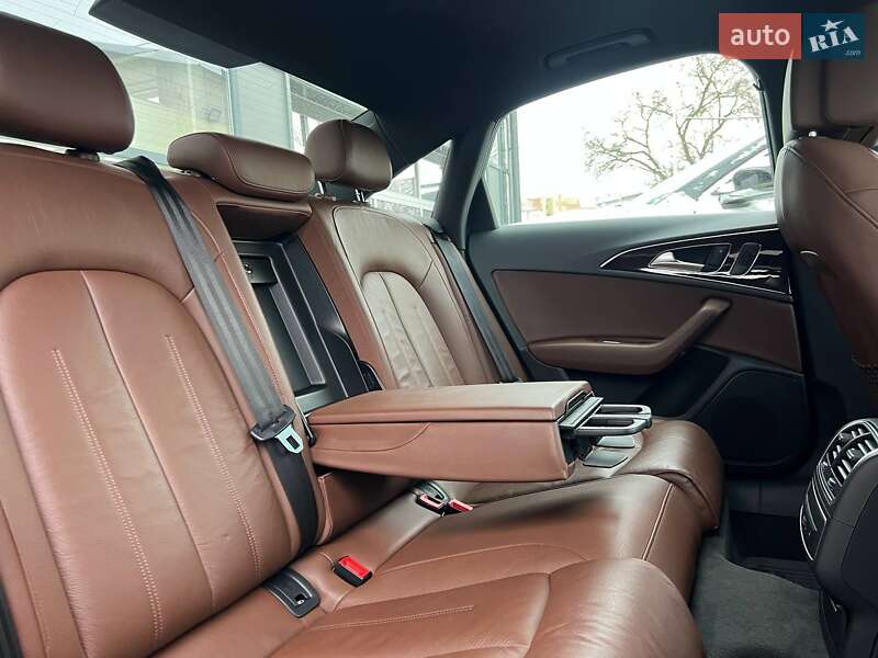 Седан Audi A6 2017 в Ивано-Франковске