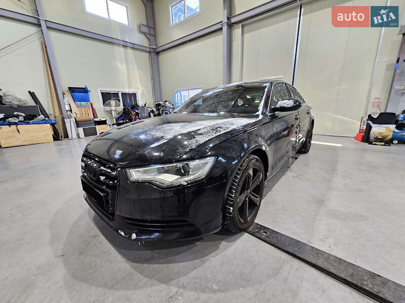 Седан Audi A6 2014 в Львове
