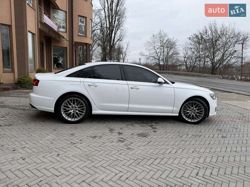 Седан Audi A6 2015 в Тячеве