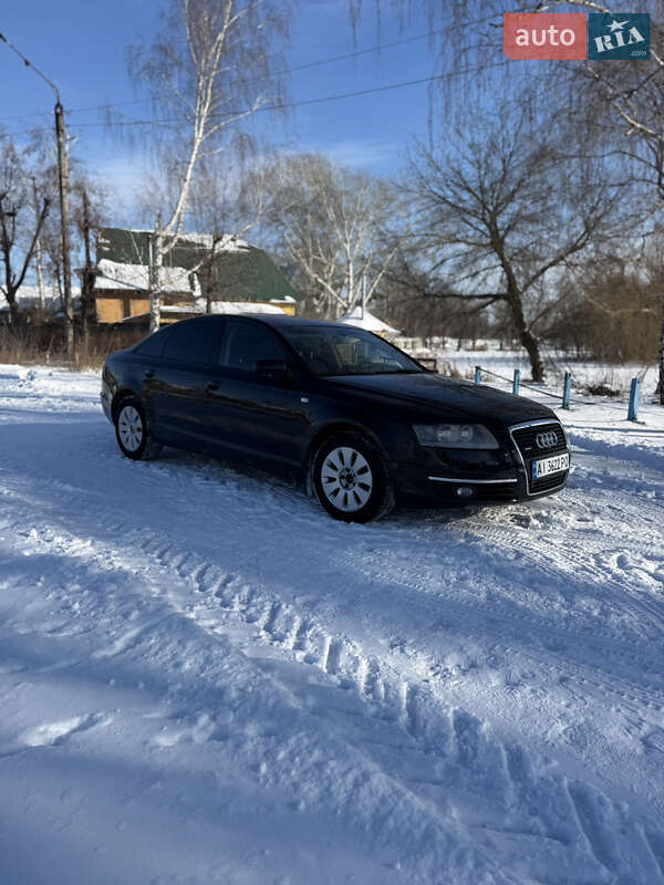 Седан Audi A6 2004 в Смеле