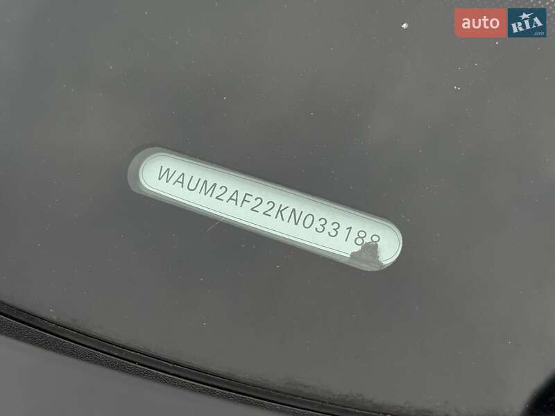 Седан Audi A6 2018 в Мукачевому