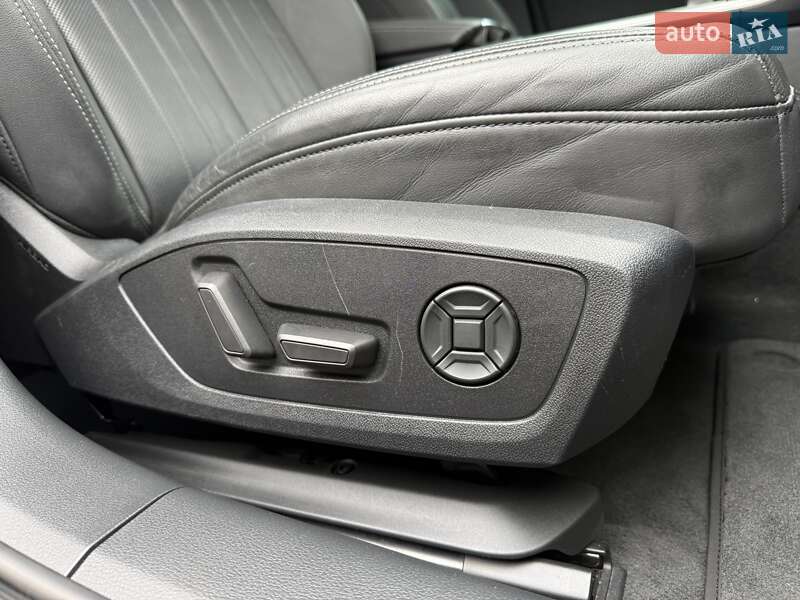 Седан Audi A6 2018 в Мукачевому