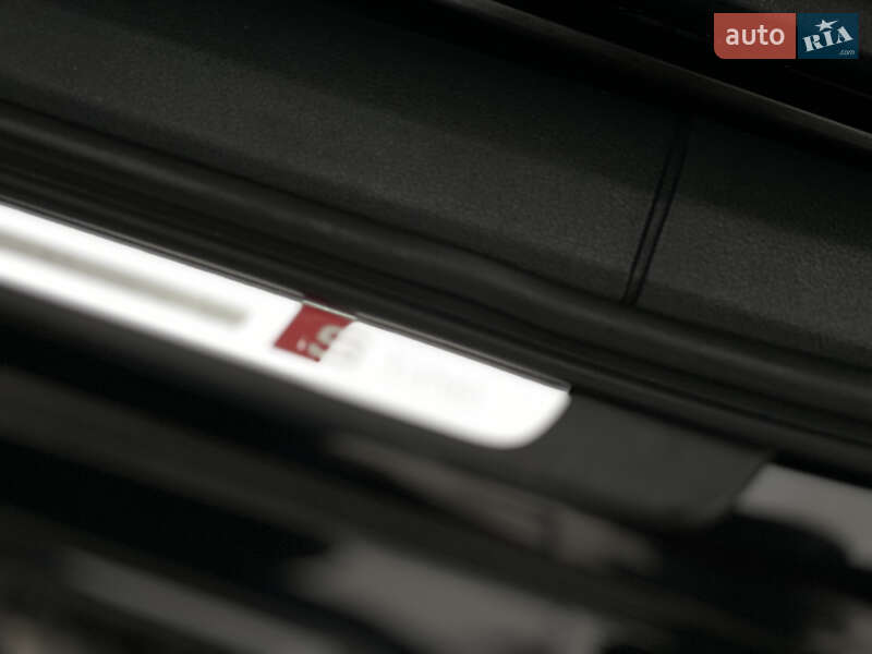 Седан Audi A6 2017 в Луцке