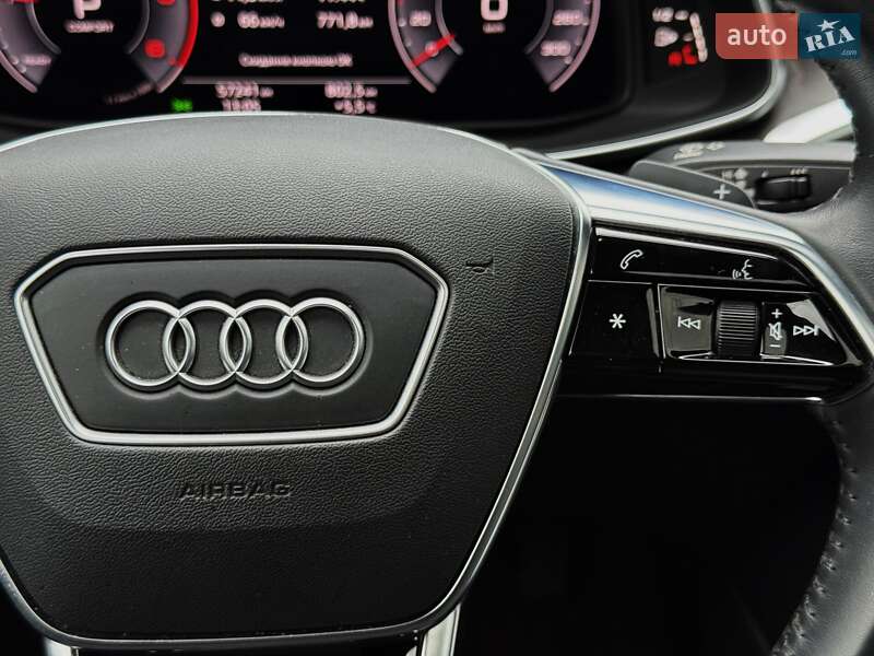 Седан Audi A6 2020 в Киеве