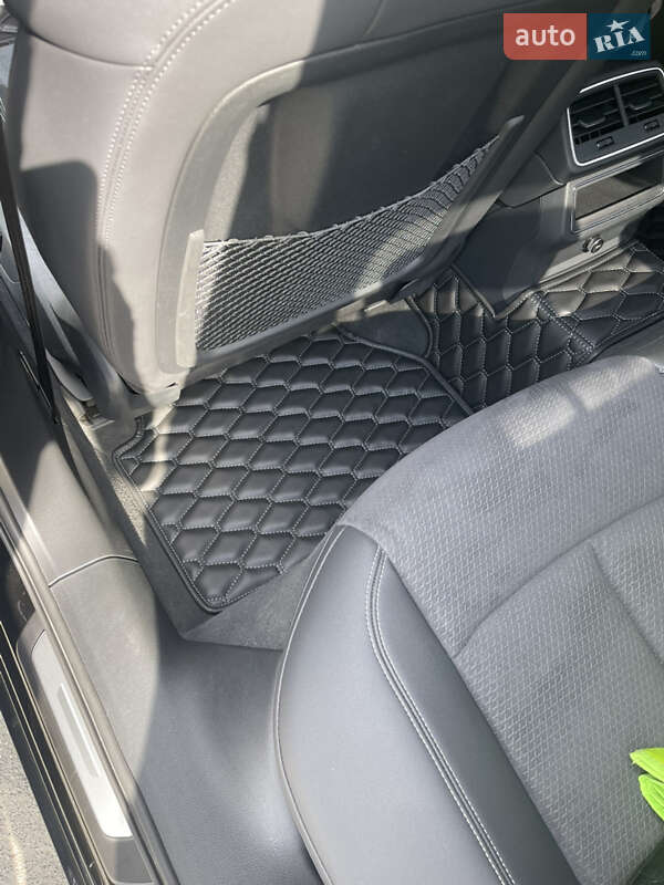 Седан Audi A6 2023 в Ірпені