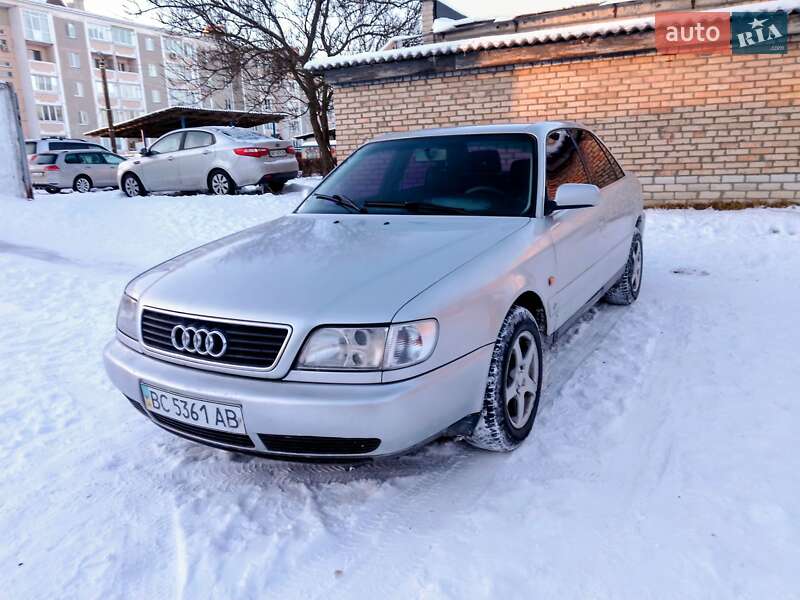 Седан Audi A6 1995 в Броварах