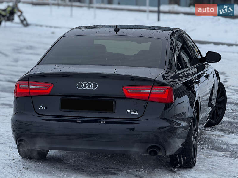 Седан Audi A6 2013 в Ровно
