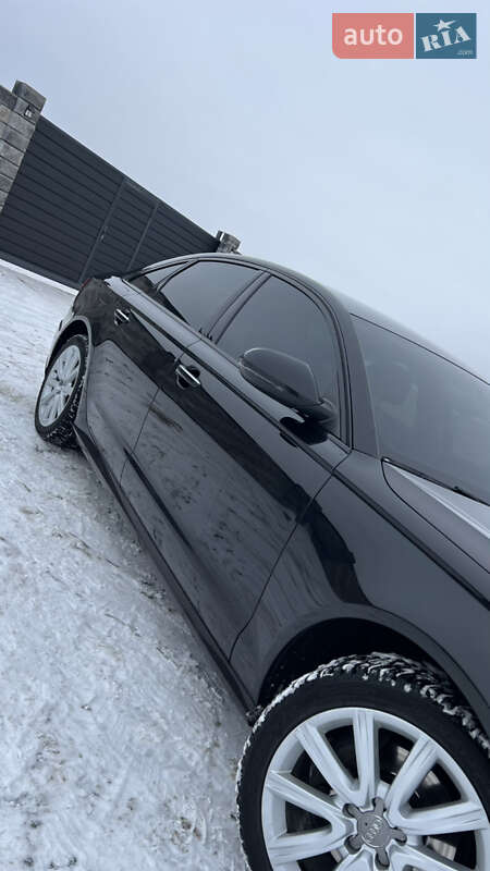 Седан Audi A6 2015 в Березному