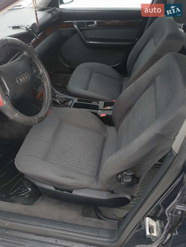 Універсал Audi A6 1996 в Новій Ушиці