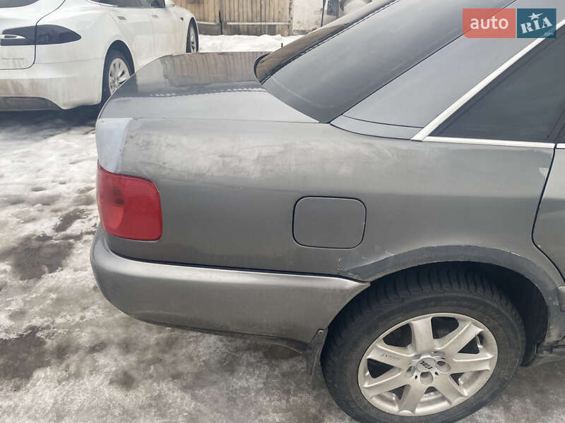 Седан Audi A6 1994 в Богородчанах