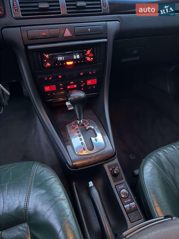 Седан Audi A6 1998 в Хмельнике