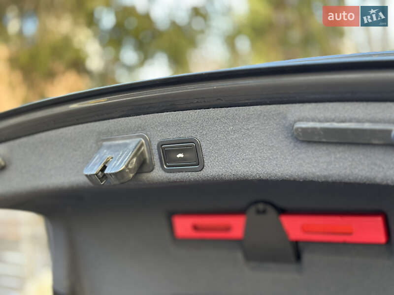 Седан Audi A6 2012 в Ивано-Франковске