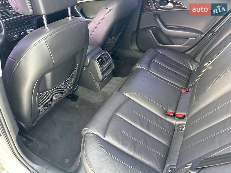 Седан Audi A6 2014 в Львове