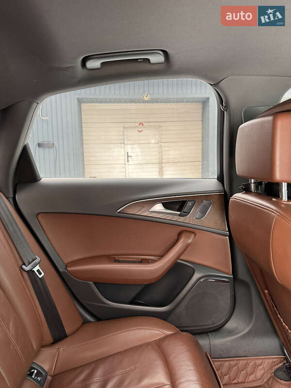 Седан Audi A6 2014 в Киеве