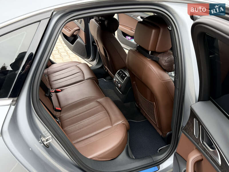 Седан Audi A6 2018 в Одессе