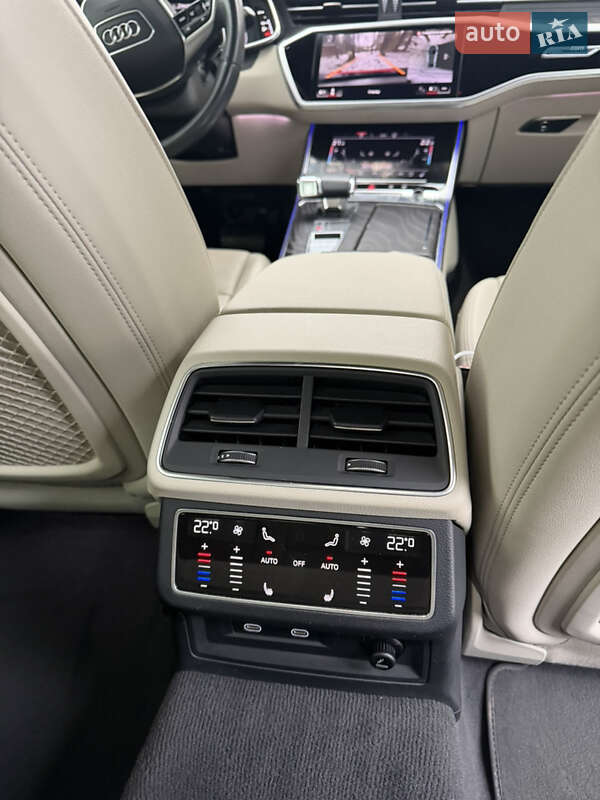 Седан Audi A6 2023 в Києві