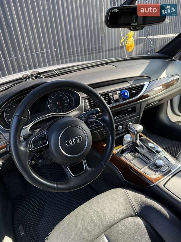 Седан Audi A6 2013 в Львове