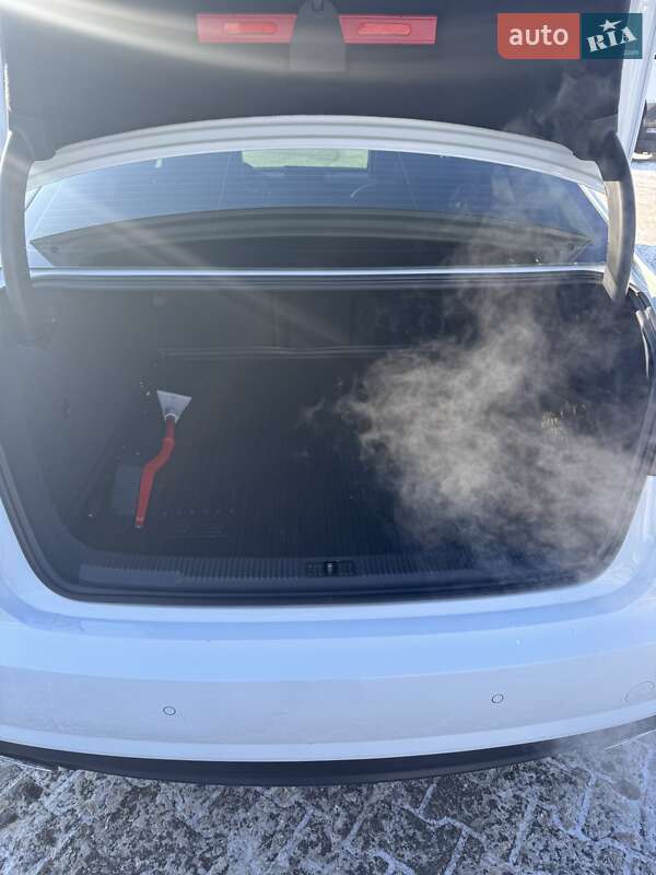 Седан Audi A6 2016 в Житомирі