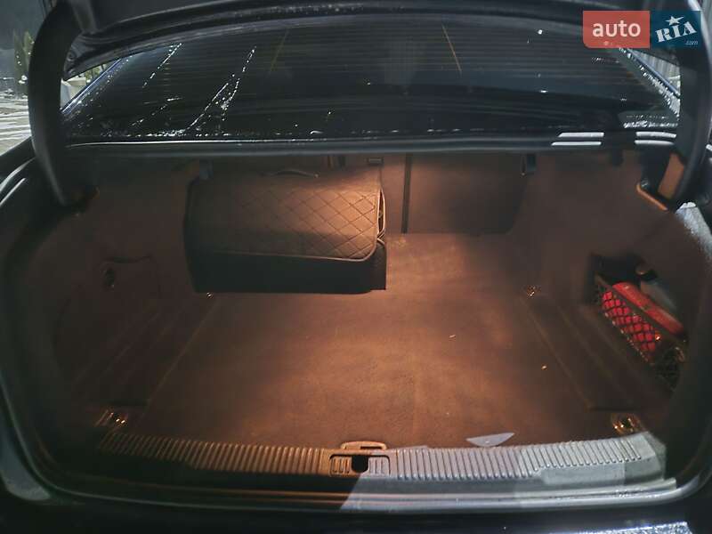 Седан Audi A6 2014 в Шептицькому