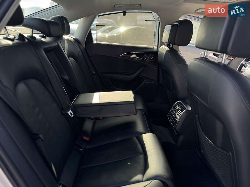 Седан Audi A6 2012 в Луцке