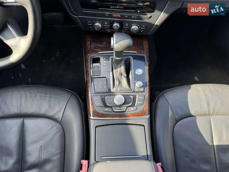 Седан Audi A6 2012 в Луцке