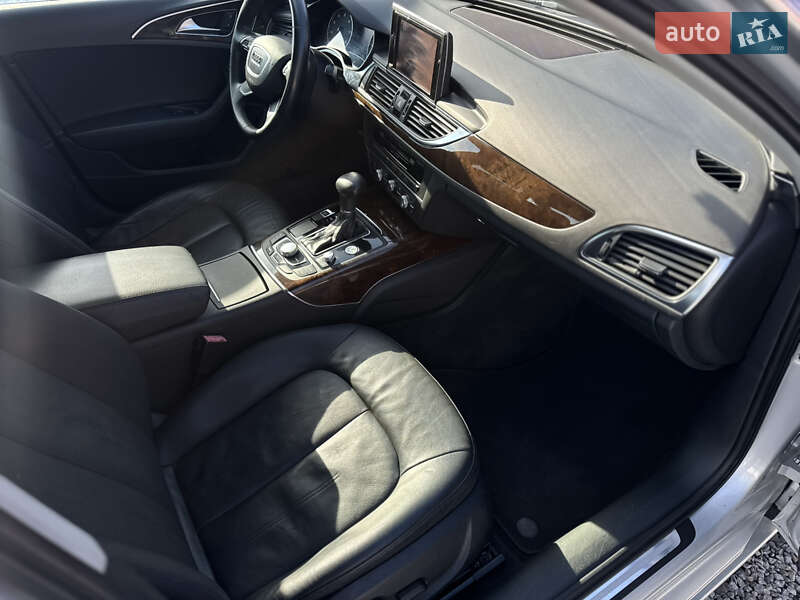 Седан Audi A6 2012 в Луцке