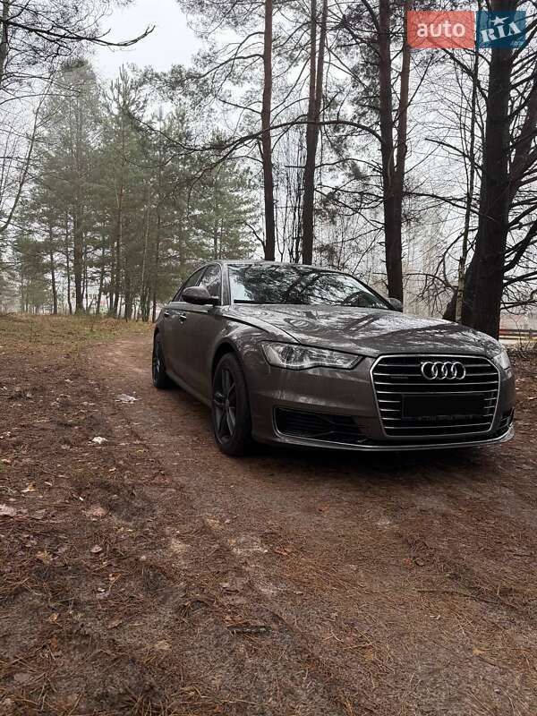 Седан Audi A6 2015 в Чернигове