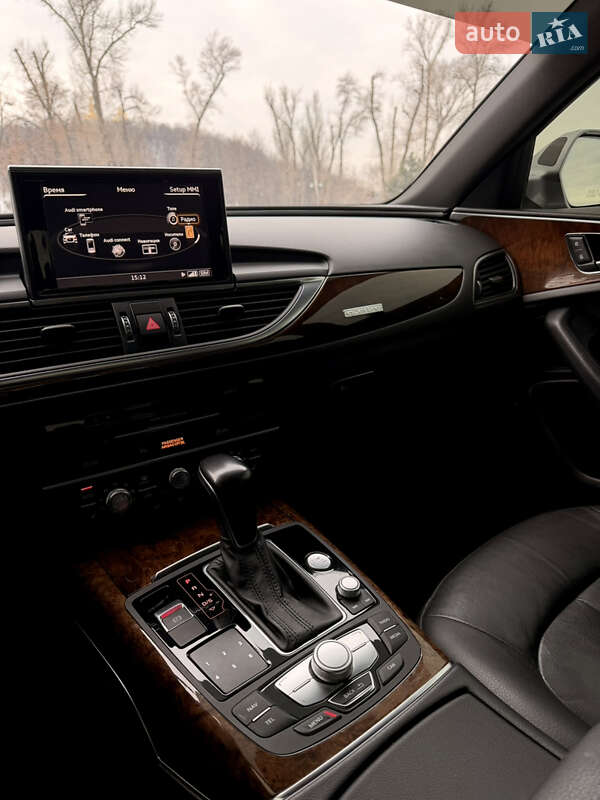 Седан Audi A6 2015 в Киеве