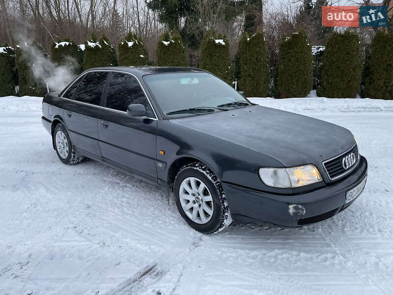 Седан Audi A6 1995 в Львові