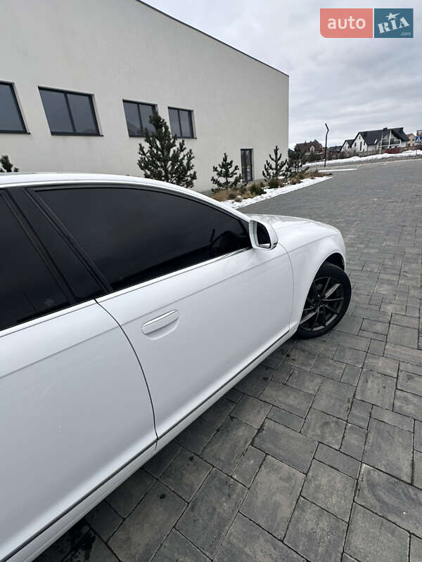 Седан Audi A6 2010 в Луцке