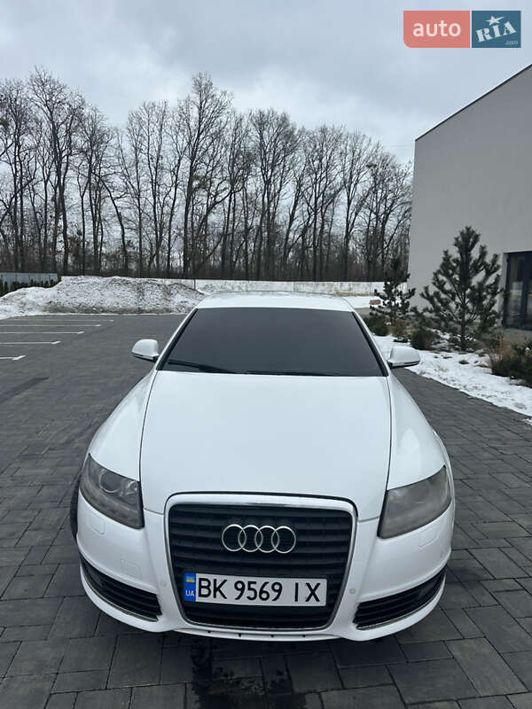 Седан Audi A6 2010 в Луцке
