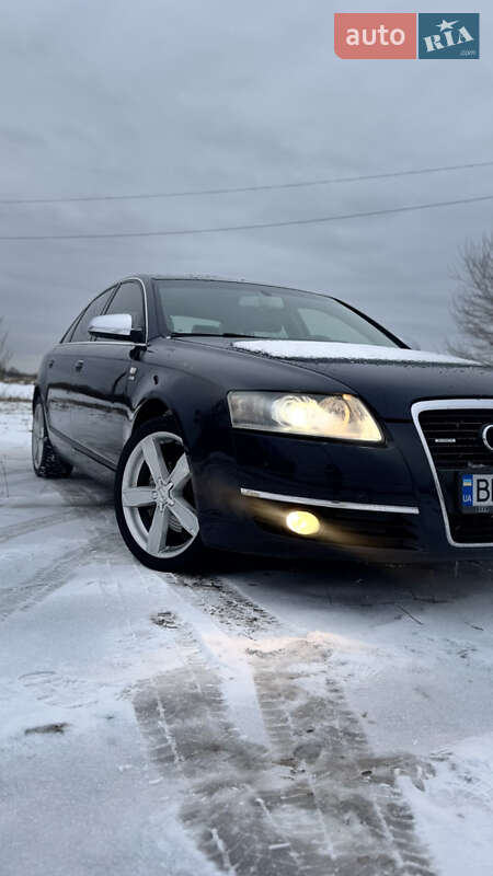 Седан Audi A6 2004 в Гощі