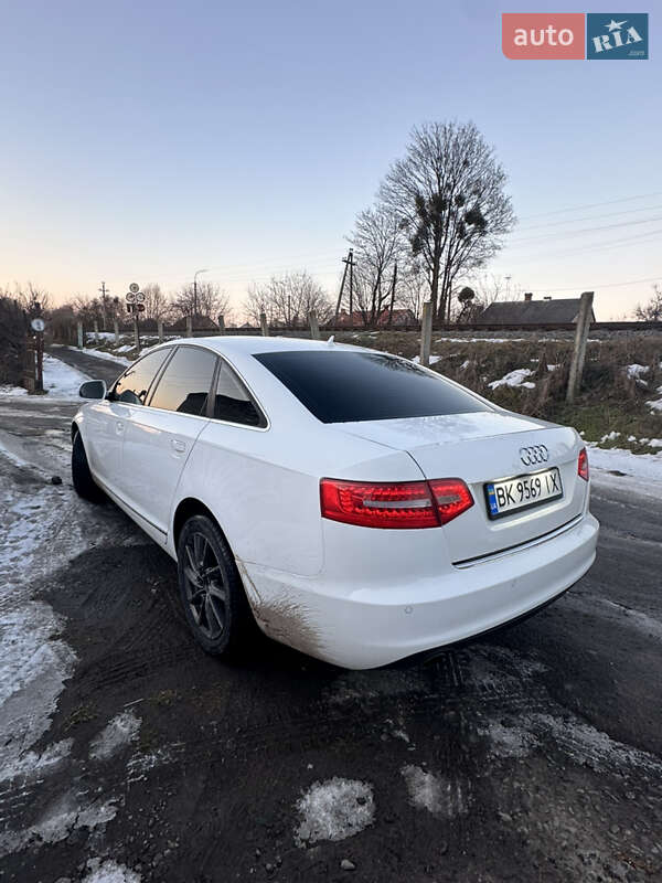 Седан Audi A6 2010 в Луцке