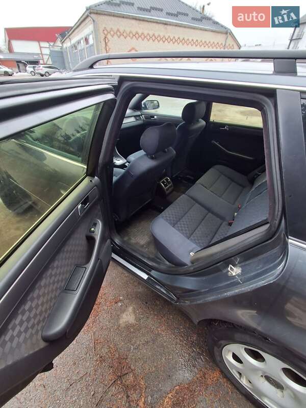 Универсал Audi A6 2004 в Луцке фото 2 Универсал Audi A6 2004 в Луцке