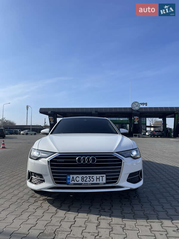 Седан Audi A6 2019 в Луцке