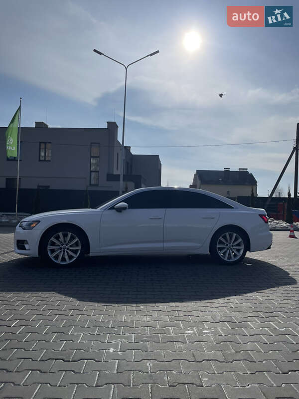 Седан Audi A6 2019 в Луцке