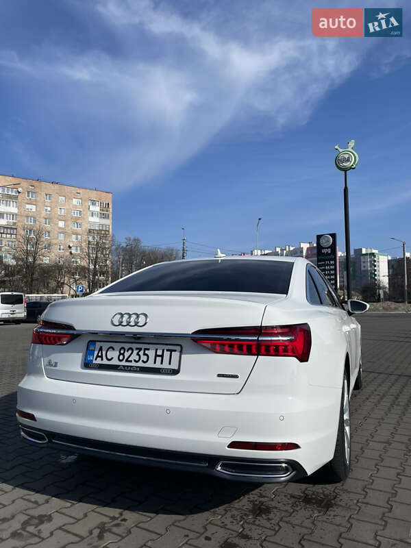 Седан Audi A6 2019 в Луцке