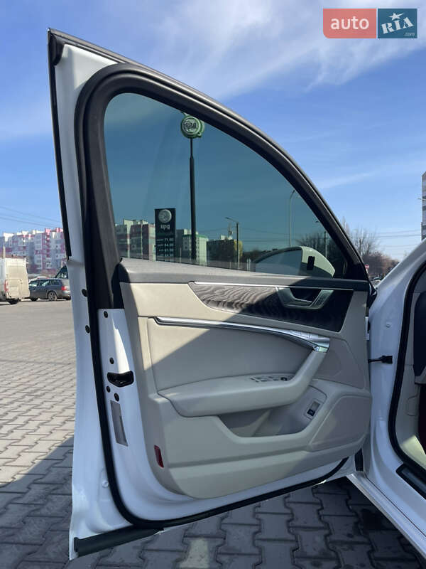 Седан Audi A6 2019 в Луцке