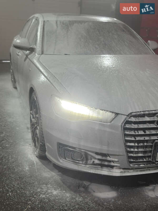 Седан Audi A6 2016 в Сумах
