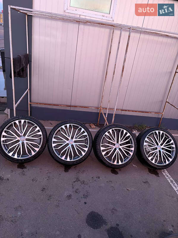 Седан Audi A6 2016 в Киеве