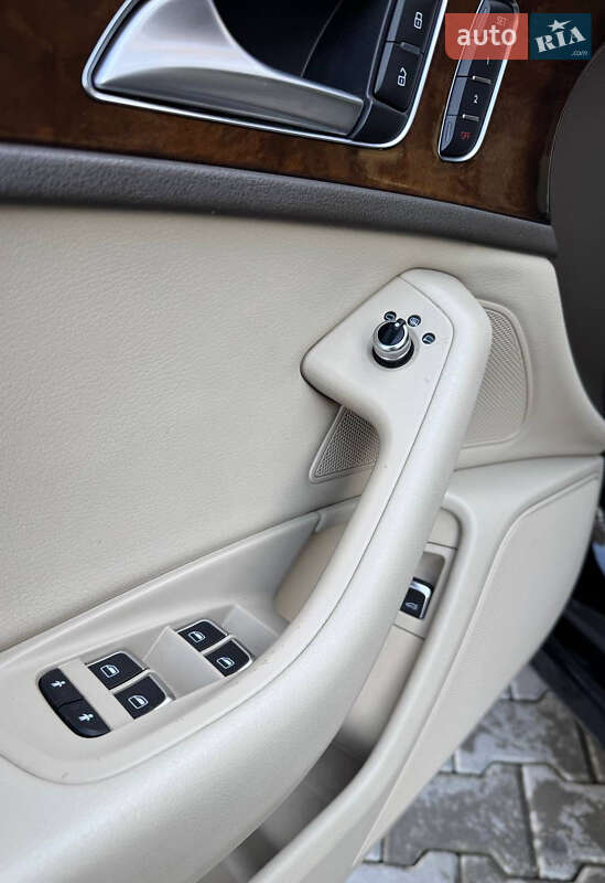 Седан Audi A6 2016 в Ужгороде
